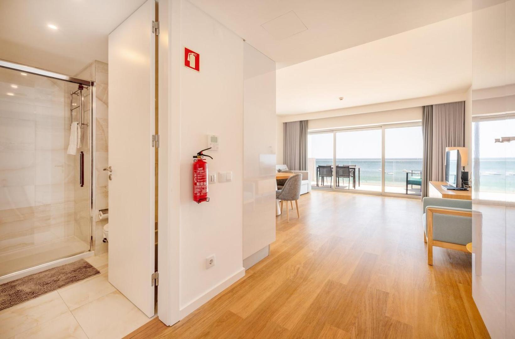 Guestready - Beachfront Naufrago'S Retreat 2 سيسيمبرا المظهر الخارجي الصورة